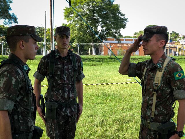 Instrução Guarda ao Quartel 8